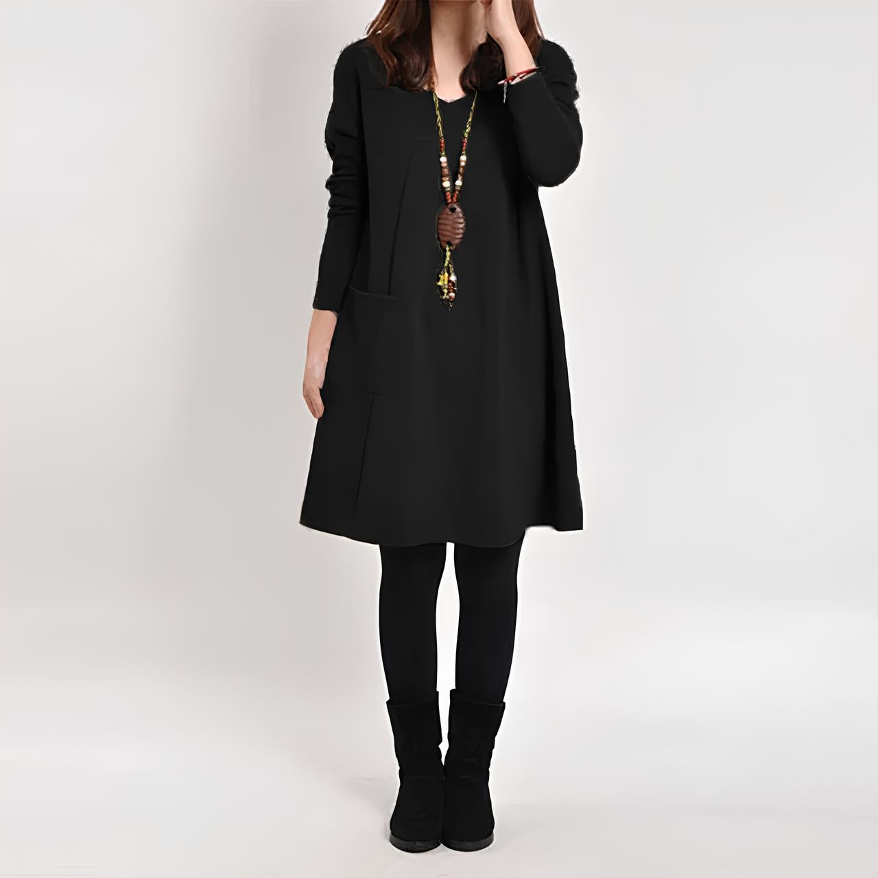 Caroline - Casual winter dress with pockets