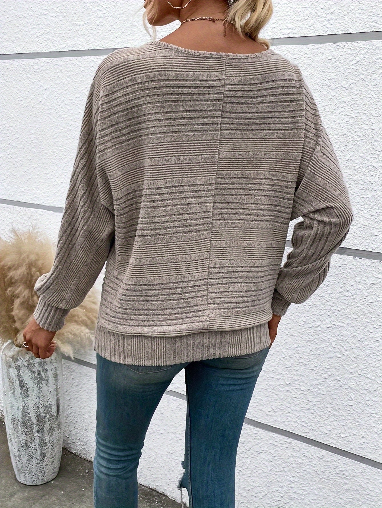 Olia™ - Cozy Batwing Sleeve Sweater