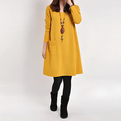 Caroline - Casual winter dress with pockets