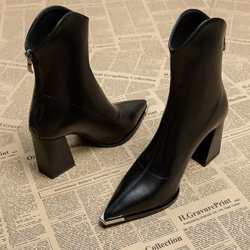 Grace/ Polished Chelsea Boot