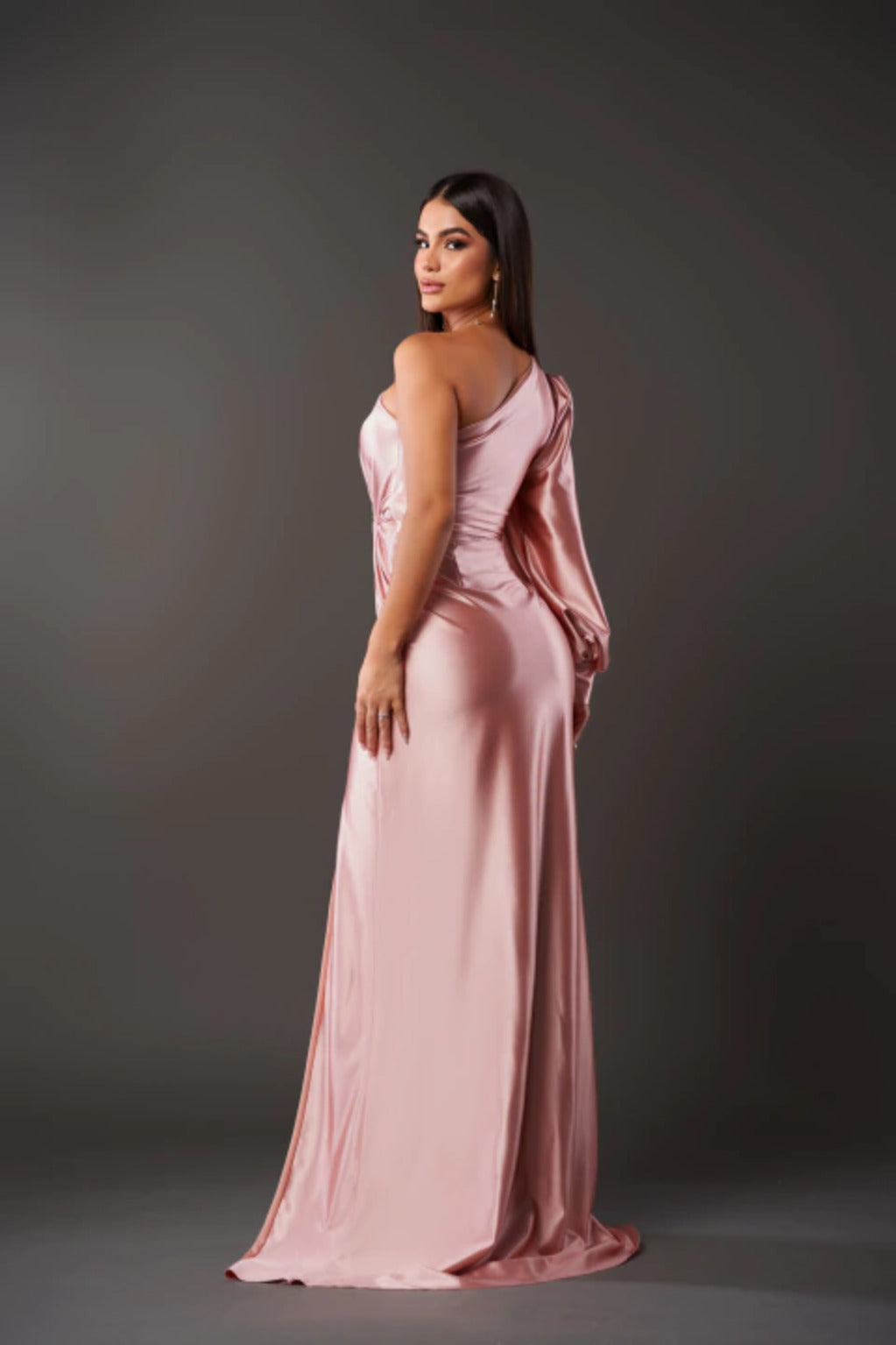 Amelia - Graceful Dress With Impeccable Finesse